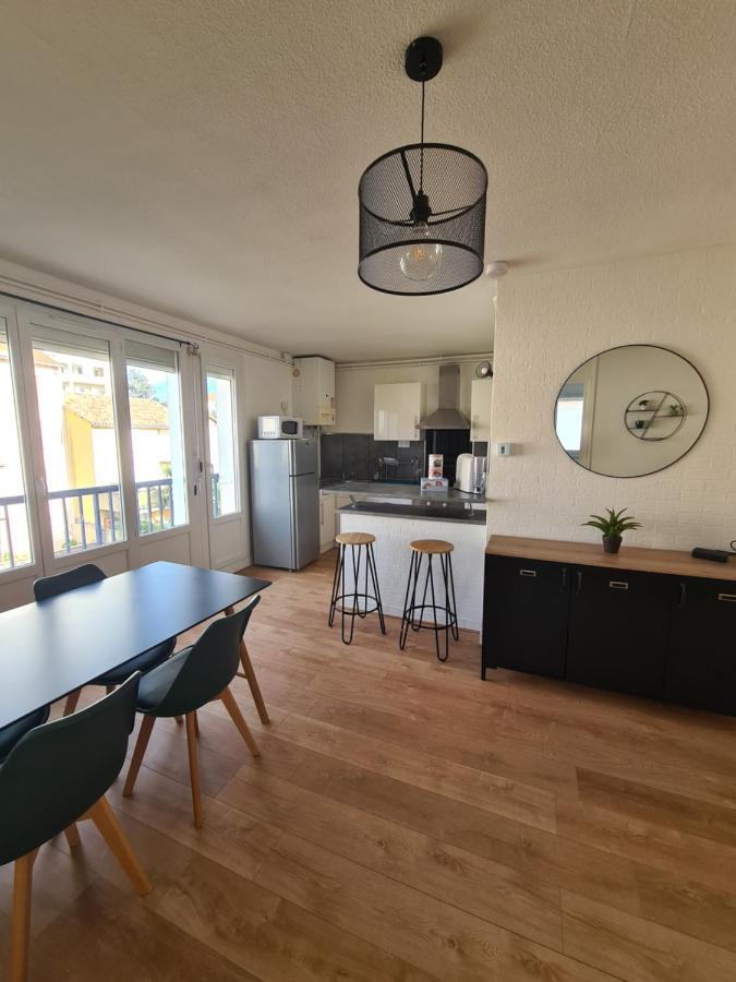 T2 Renove Avec Parking Gratuit Sur Place Apartment Valence  Exterior photo